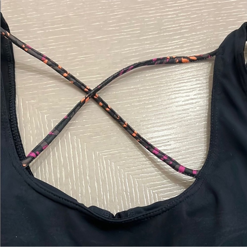 Athleta Vibrant Patterned Cross Back Tank Top - Picture 6 of 7